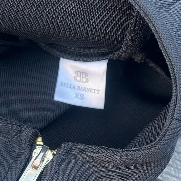 Bella Barnett Cropped Long Sleeved Shirt - Picture 4 of 4